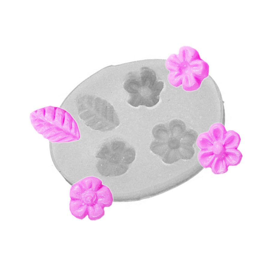 Silicone molds of flowers and leaves in
